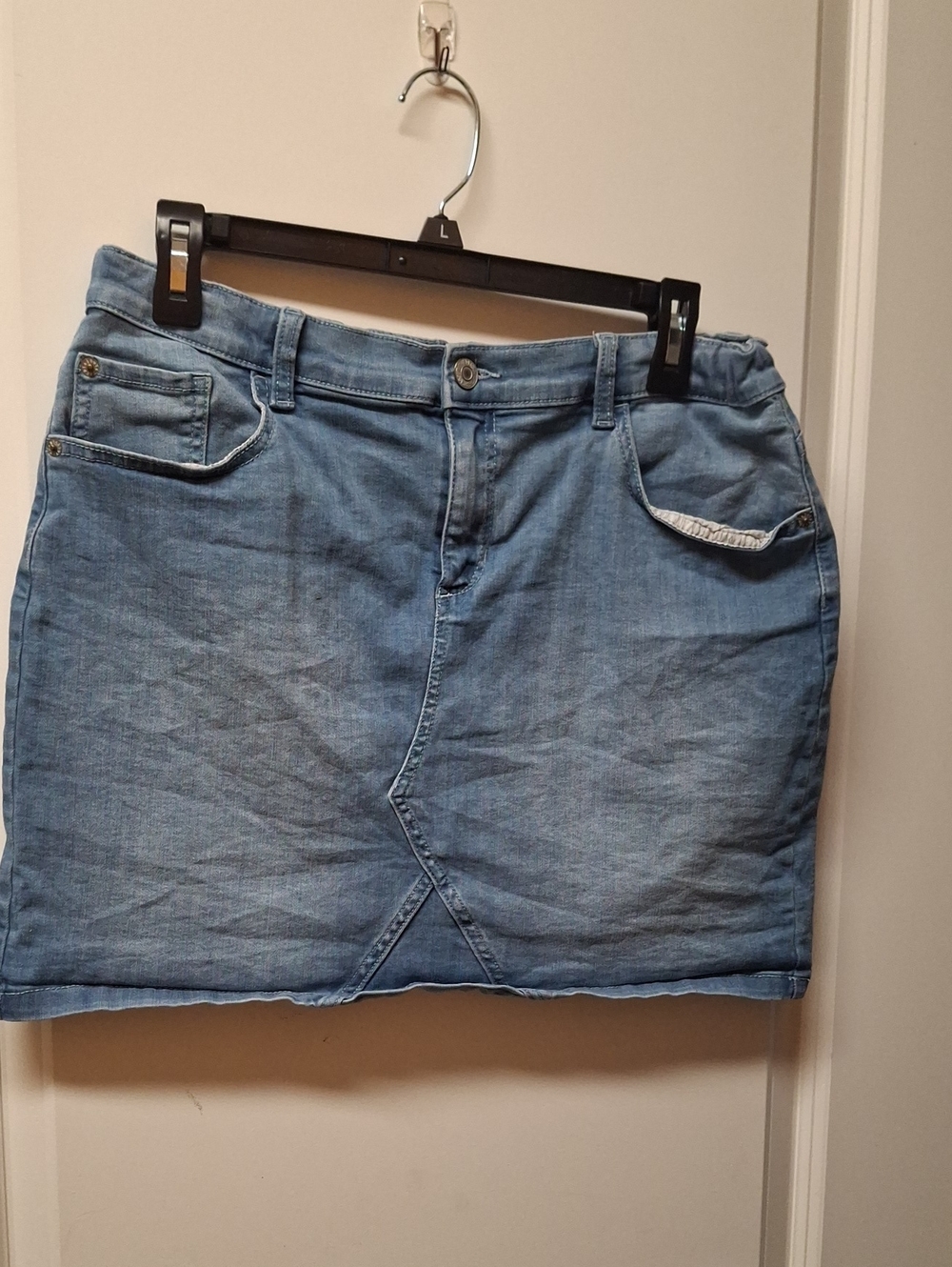 Girls' Light Blue Denim Mini Skirt with Front Detail